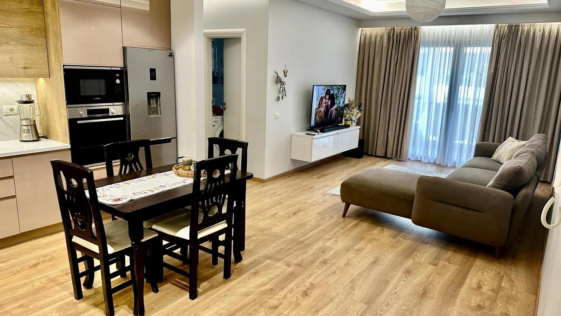 Holiday Apartament Vlore 0*,  Albania